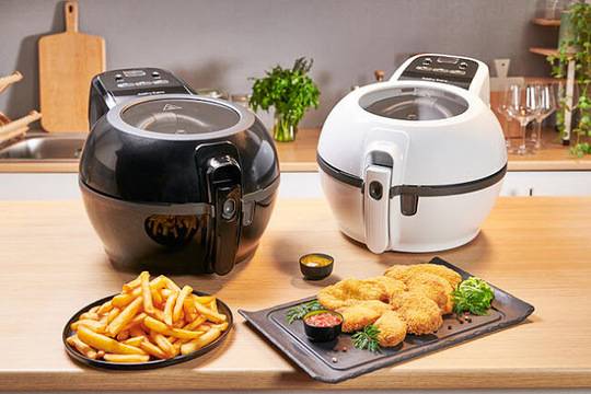 Спечелете 11 уреда за готвене Actifry Extra от Tefal