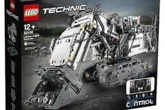 LEGO® Technic – Excavator Liebherr R 9800 42100