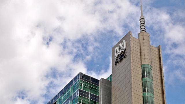 Австралийски политик иска разследване „ксенофобски“ репортаж за Фалун Гонг по националната телевизия ABC