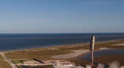 УСПЕХ: Старшип SN5 излетя на 150 метра и се завърна обратно!