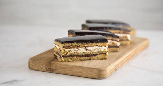 Торта с портокал и кардамон