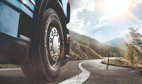 Новият Conti Hybrid HS3+ подобрява успешната гама от гуми на Continental