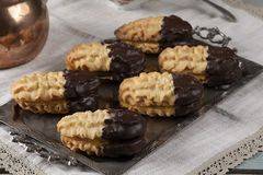 Петифури с кайсиево сладко