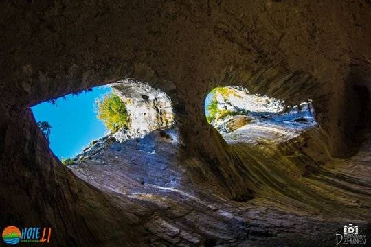 Пещера Проходна – Очите на Бога