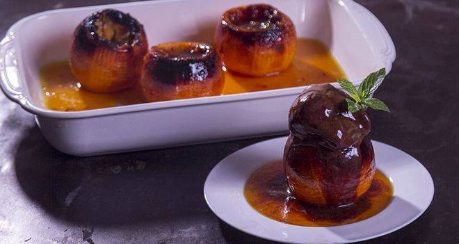 Печени сладки портокали в шафранов сироп