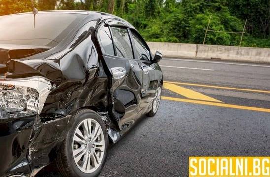 ПТП с кола под наем в България