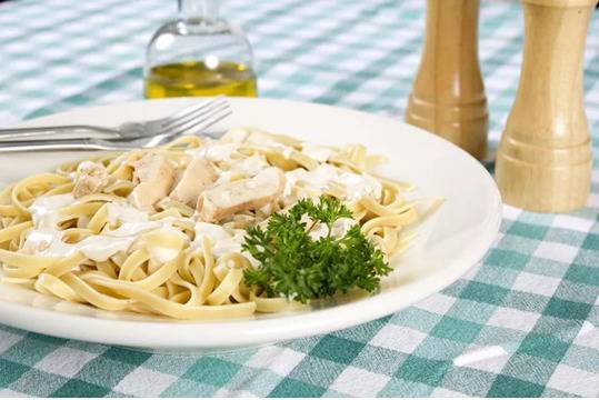 Италианските фетучини – Leonardo Bansko