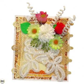 Ръчно изработена картичка „Шаби Шик“ с червени рози. Модел DM-5001