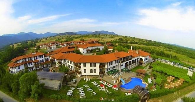 Спечелете седмица за двама във Винен и СПА комплекс Старосел