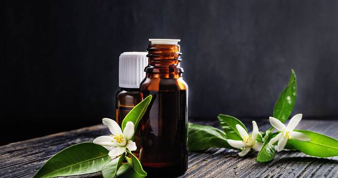 10 ЕТЕРИЧНИ МАСЛА С НЕВЕРОЯТНИ СВОЙСТВА