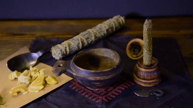 Поливане-Стара Българска Магия