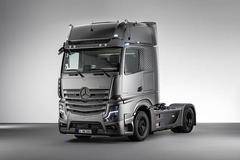 Mercedes-Benz пуска своя флагман Actros Edition 2