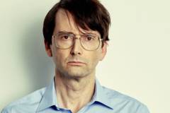Des (2020) Дес – филми, трейлъри, мини сериал