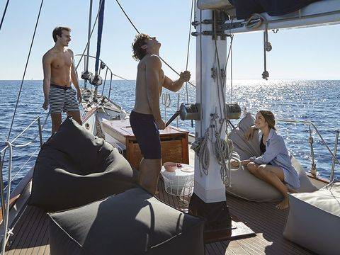 Барбарони и пуфове за сядане, пуф мебели футони лаундж релакс кресла фотьойли табуретки декорация за градина тераса детска стая