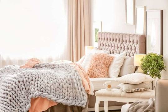 7 стъпки към релаксираща спалня, която прогонва стреса и гарантира здрав сън