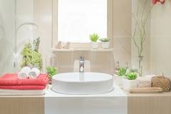 Осветление в банята