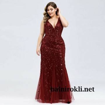 Абитуриентска Тъмночервена Рокля Макси Размери Деколте