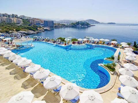 Нова Година в Кушадасъ