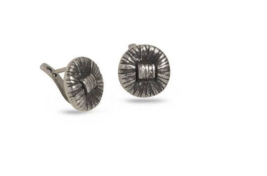 Дамски сребърни обеци “КОПЧЕ” 657E