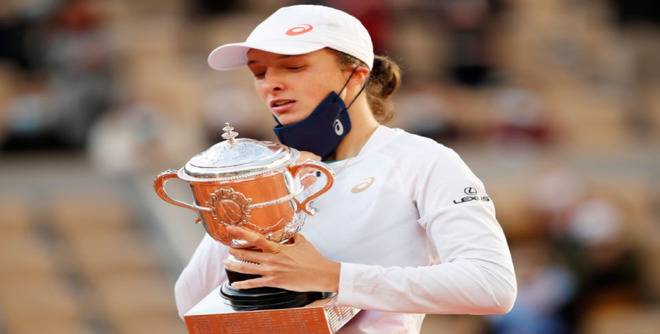 Защо Nike изпусна голям договор с Ига Швьонтек