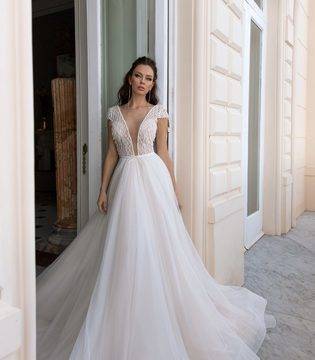 Изключително красива булчинска рокля Daria by Luce…