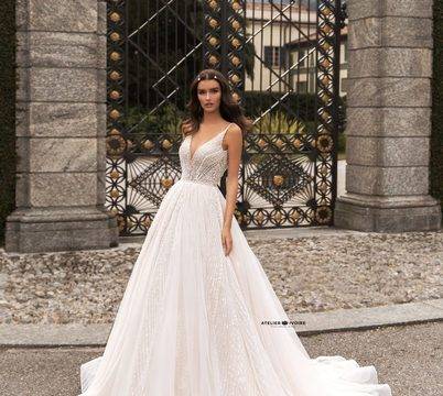 Силно орнаментирана булчинска рокля Lauretta by…