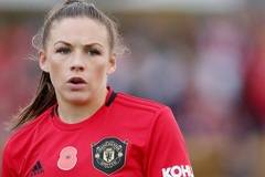 Красивата нападателка на Ман Юнайтед Кърсти Хансън