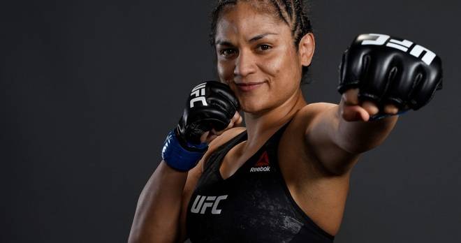 Невероятната ММА звезда Синтия Калвило