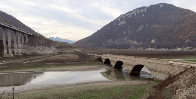 Пълноводността на Луда Камчия