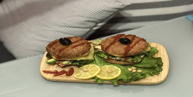 Сочни бургери със сьомга