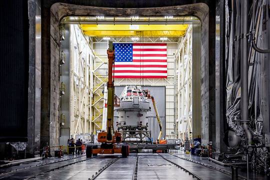 Поредна излагация за стария космически отрасъл на САЩ: Корабът Орион се повреди