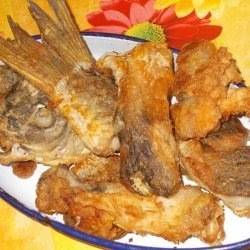 Пържен шаран с царевично брашно