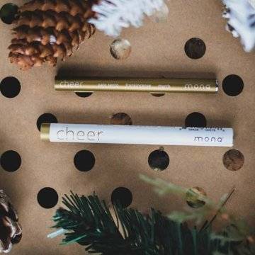 Почувствайте празничния дух с Cheer