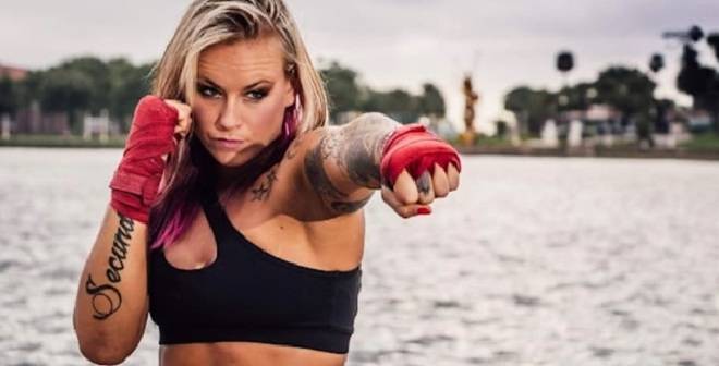 Секси снимки на ММА звездата Джесика Борга