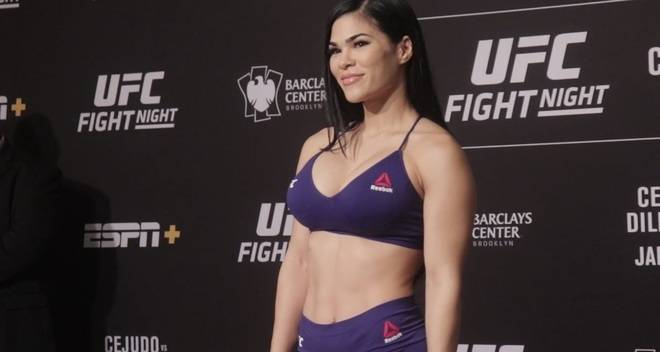 Рейчъл Остович е отстранена от UFC