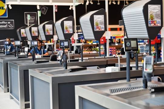 Сертификатът COVID Shield гарантира системно прилагане на стриктни мерки за безопасно пазаруване в 105 магазина на Lidl в…