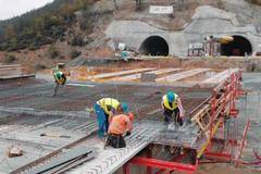 Грандиозни планове! Ще има площадка за хеликоптери до тунел “Железница“