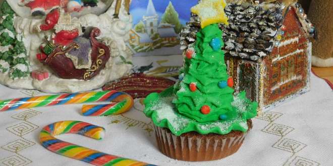 Мини тортички „Елхички“