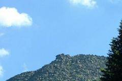 Лошо време не позволява да бъде свалено тялото на загиналия вчера в планината мъж