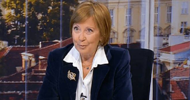 Доц. Велизарова: Заради празниците ще има нов пик на заразени