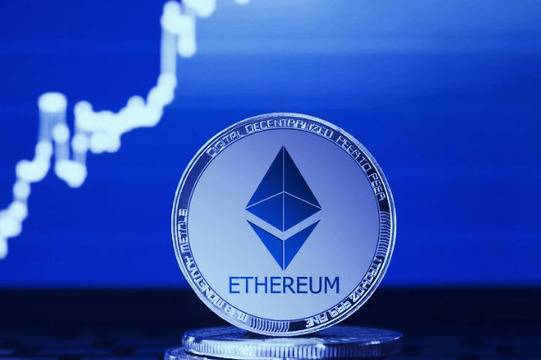 Цената на Етериум нараства с 10%