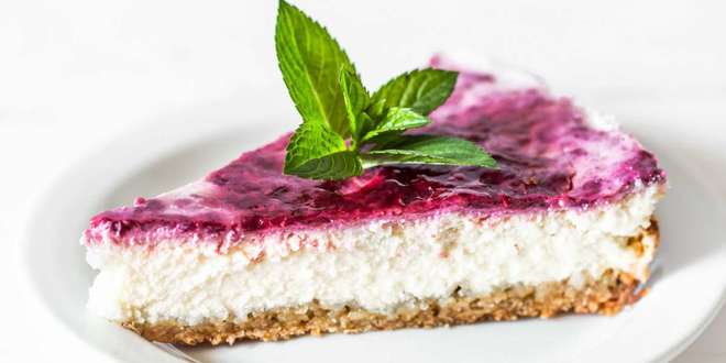 рецепта за Чийзкейк с плодове без печене