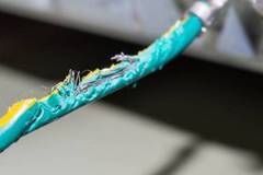 Често срещани електрически опасности на работното място