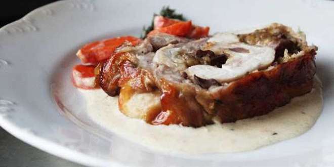 Рецепта за Руло от обезкостен заек със сметанов сос