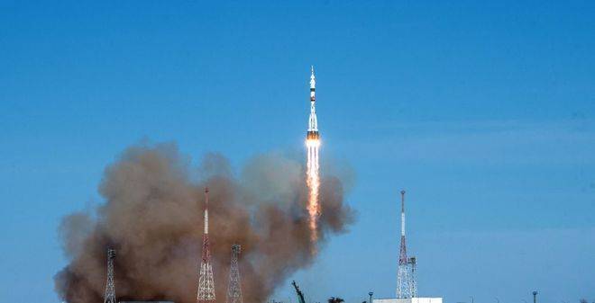 На прага на 60-годишнината от полета на Гагарин: какво е бъдещето на руската космонавтика?