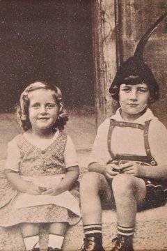 101-г. еврейка, живяла под един покрив с Хитлер, с любопитни разкрития за Фюрера