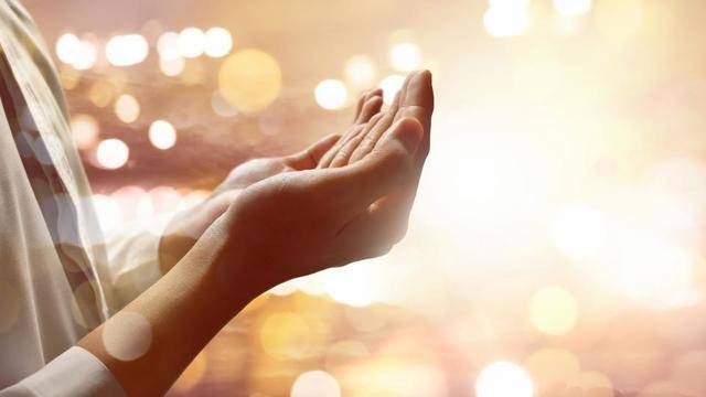 Молитвата, която привлича прекрасни неща в живота ни