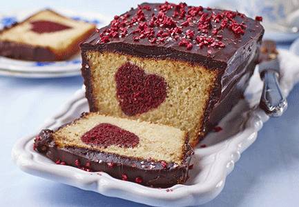 Как да си направим кекс със скрито сърце за Свети Валентин.