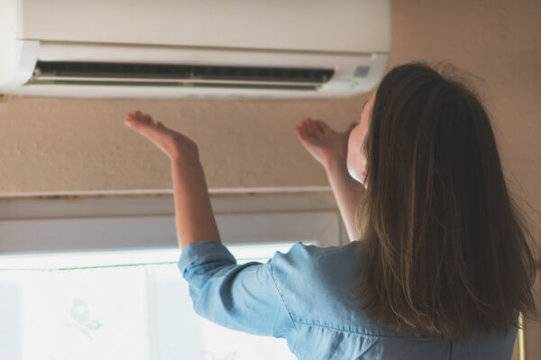 Какво трябва да знаем за работата на климатика при зимни условия?