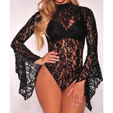 БОДИ С АСИМЕТРИЧЕН РЪКАВ